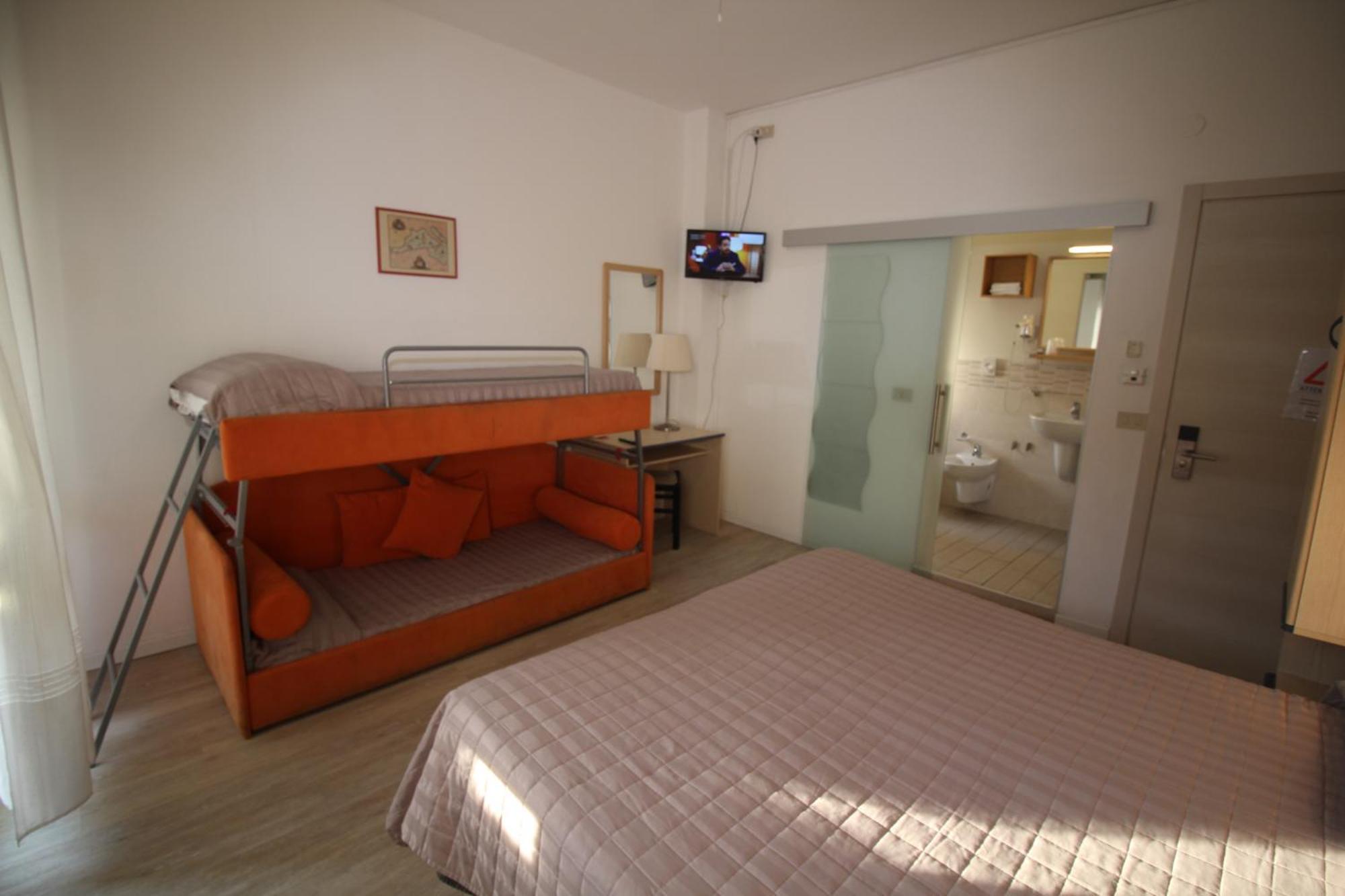Firenze Hotel 3*