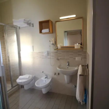 Hotel Firenze Caorle Exterior photo